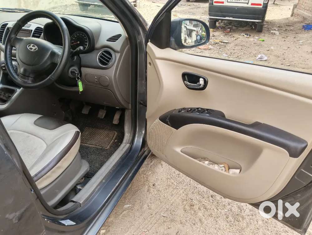 Hyundai I10 2011 Petrol 62000 Km Driven