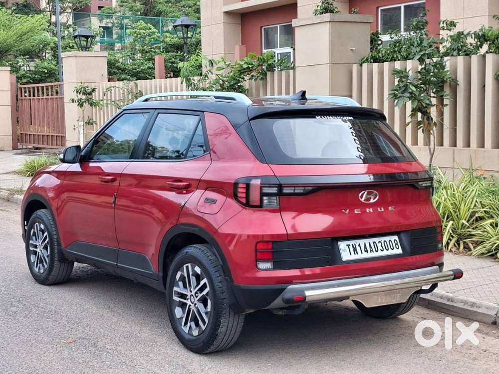 Hyundai Venue 1.2 S (o), 2023, Petrol
