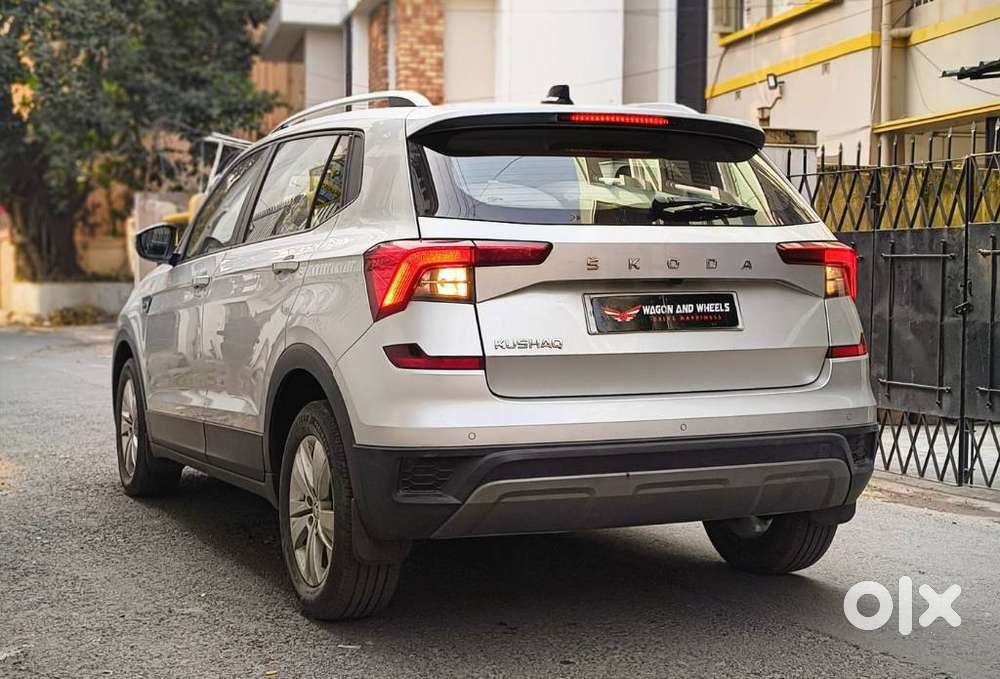 Skoda Kushaq 1.0 Tsi Ambition, 2022, Petrol