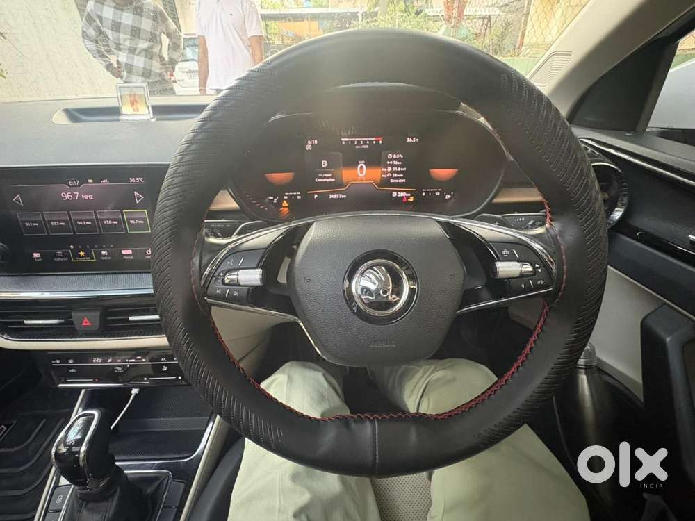 Skoda Slavia 1.5 Tsi Style Dsg, 2023, Petrol