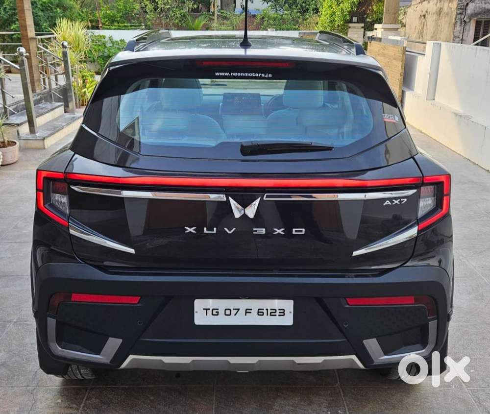 Mahindra Xuv 3xo Ax7l Diesel Mt, 2024, Diesel