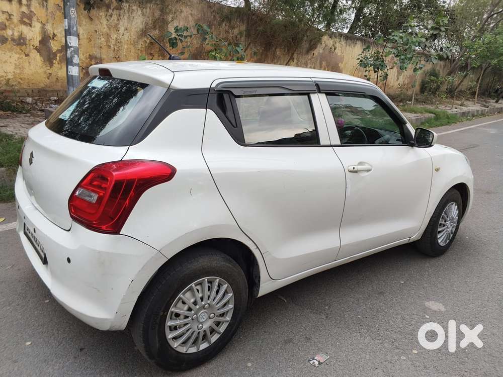 Maruti Suzuki Swift Lxi Optional-o, 2018, Cng & Hybrids