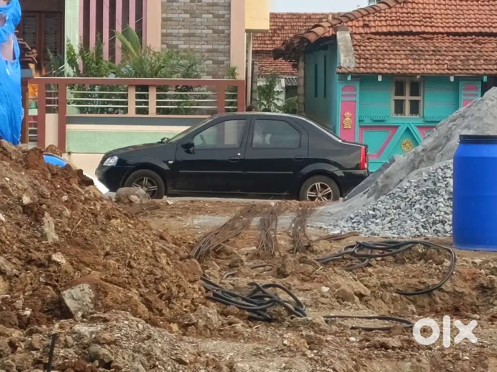 Mahindra Logan