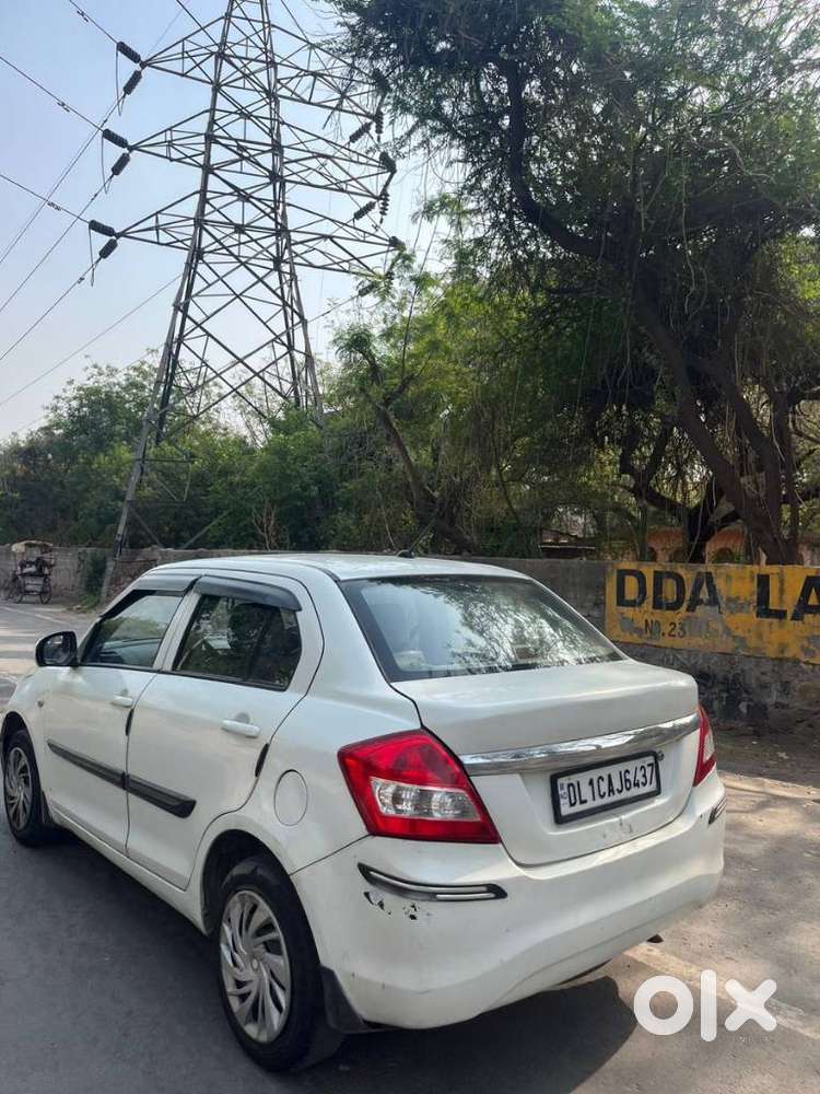 Maruti Suzuki Swift Dzire Lxi Option, 2017, Cng & Hybrids