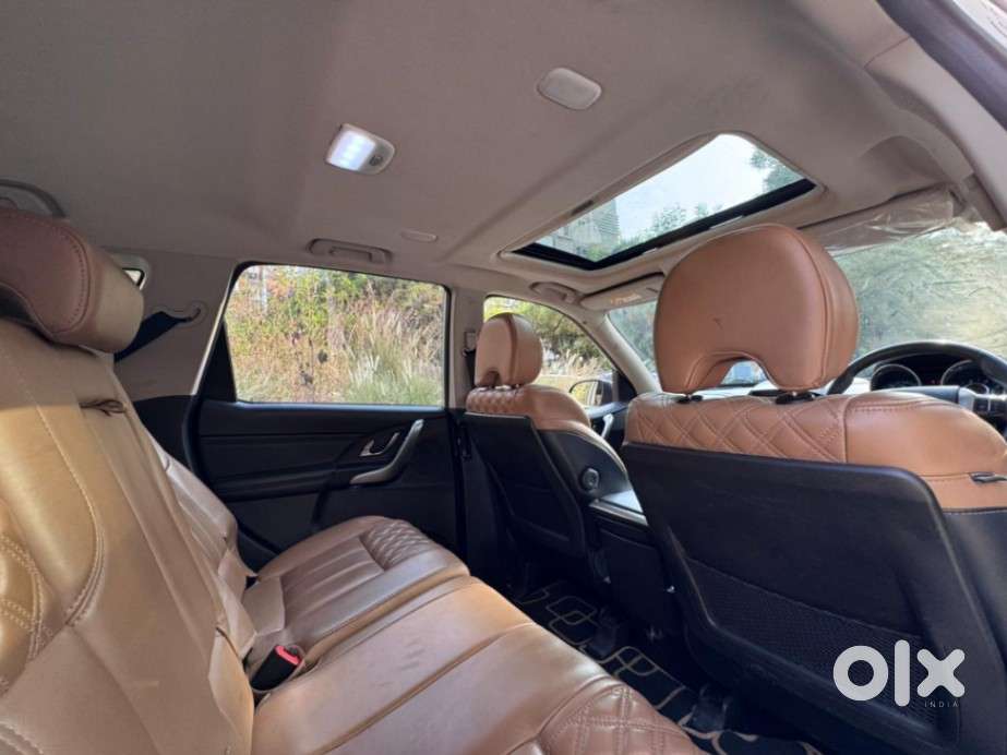 Mahindra Xuv500 W11 Option Awd, 2021, Diesel