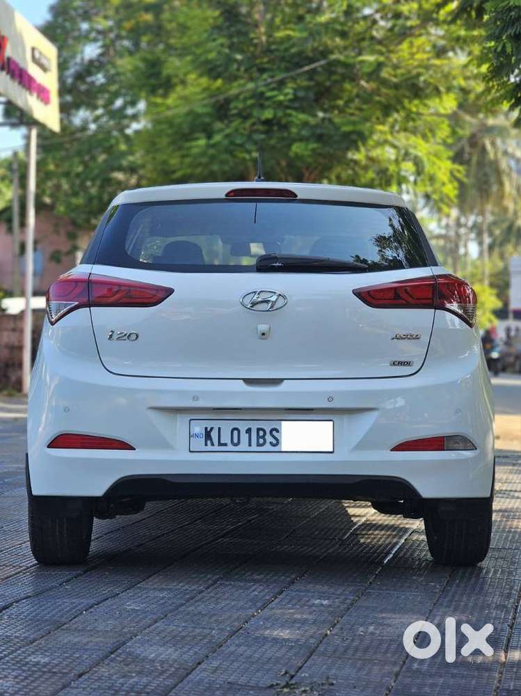 Hyundai I20 Diesel Asta Option, 2015, Diesel