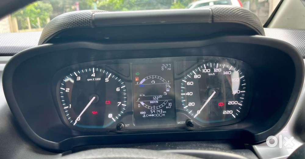 Tata Altroz 1.2 Xt, 2022, Cng & Hybrids