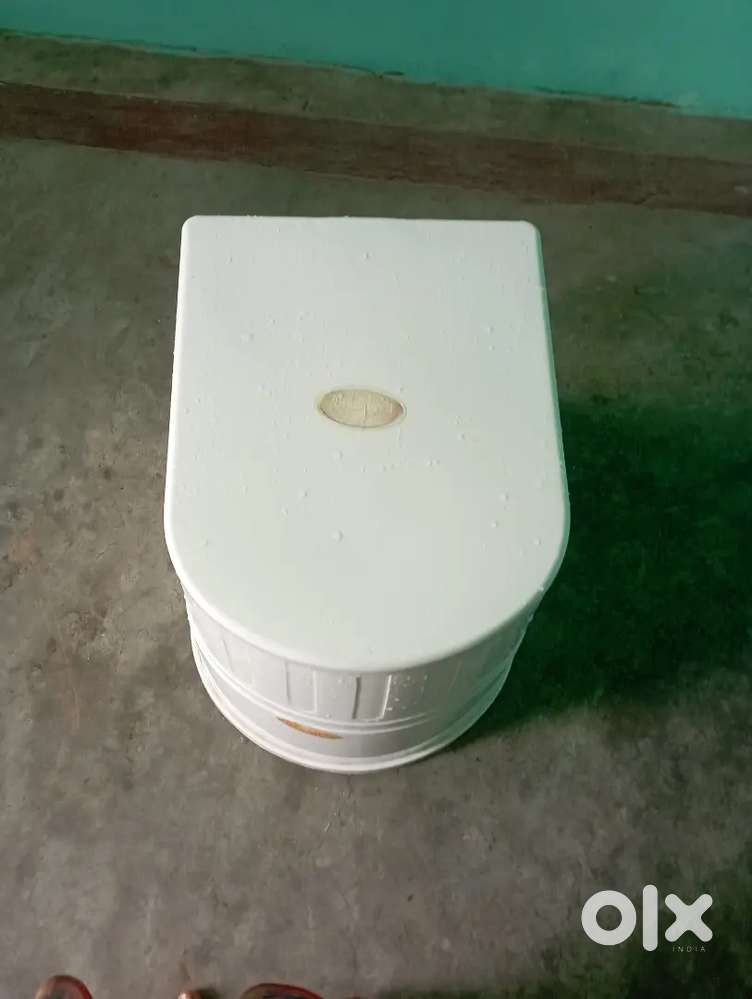 Western toilet convertor to Indian toilet not used