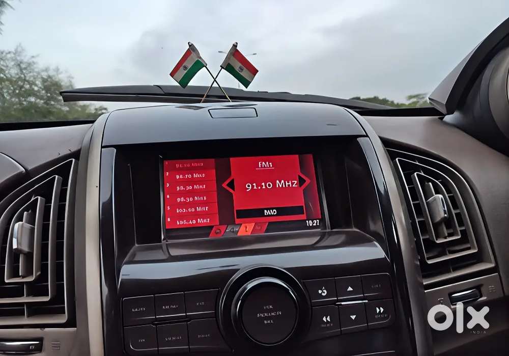 Mahindra Xuv5oo W8 Fwd For Sale