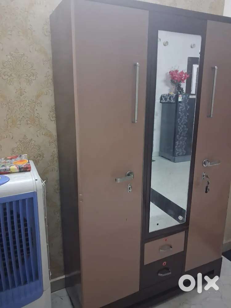 Amari 3 door
