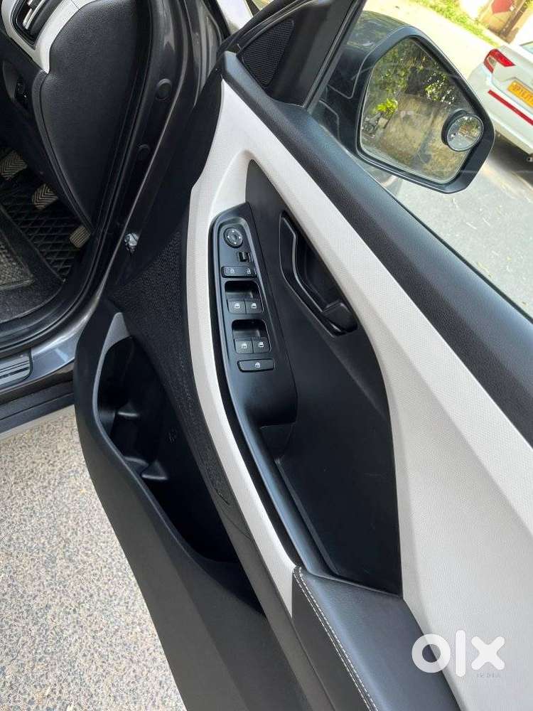 Hyundai Creta Ex Mt, 2022, Petrol