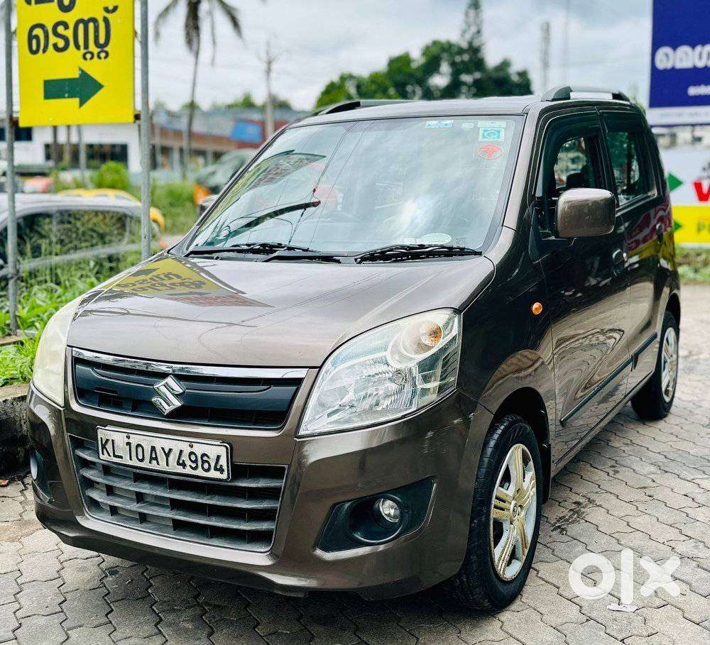 Maruti Suzuki Wagon R 1.0 Vxi Amt, 2017, Petrol