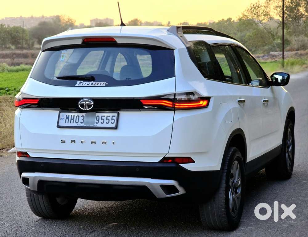 Tata Safari Pure, 2022, Diesel