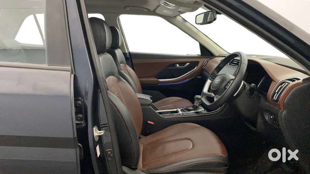 Hyundai Alcazar 2.0 Signature (o) Petrol At 6 Str, 2021, Petrol