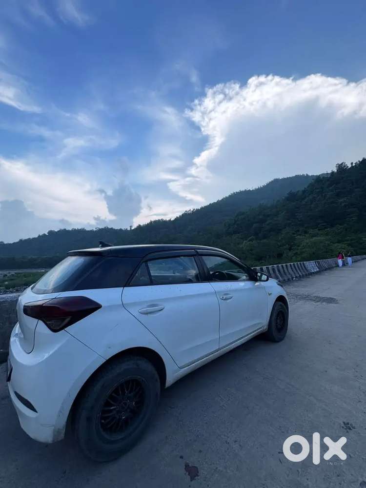 Hyundai I20 Magna Petrol 2015
