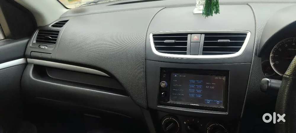 Maruti Swift 2016 Petrol - Single Owner, Good Condition &low Kilometre