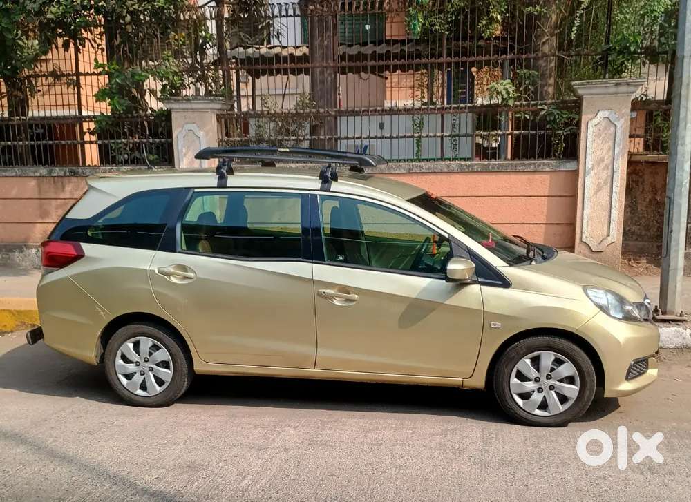 Honda Mobilio 2014 Cng & Hybrids Well Maintained