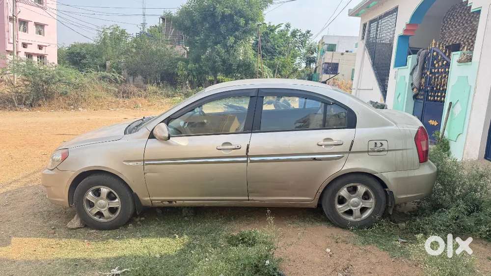 Hyundai Verna Crdi 2009