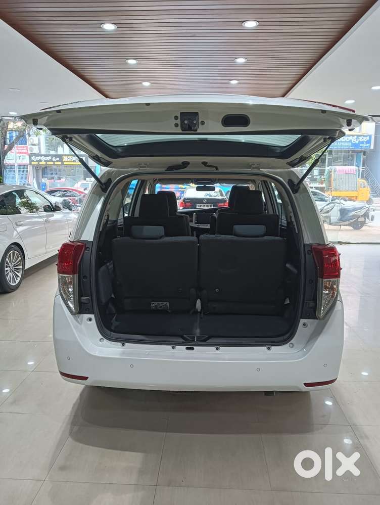 Toyota Innova Crysta 2.4 V, 2023, Diesel
