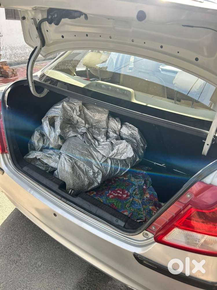 Maruti Suzuki Swift Dzire 2018 Petrol Well Maintained