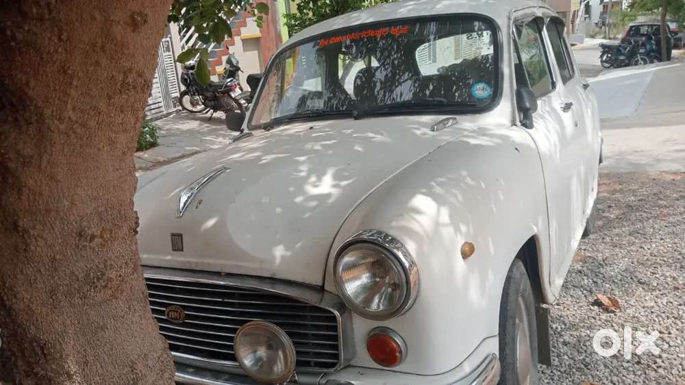 Ambassador Classic 2001 Model