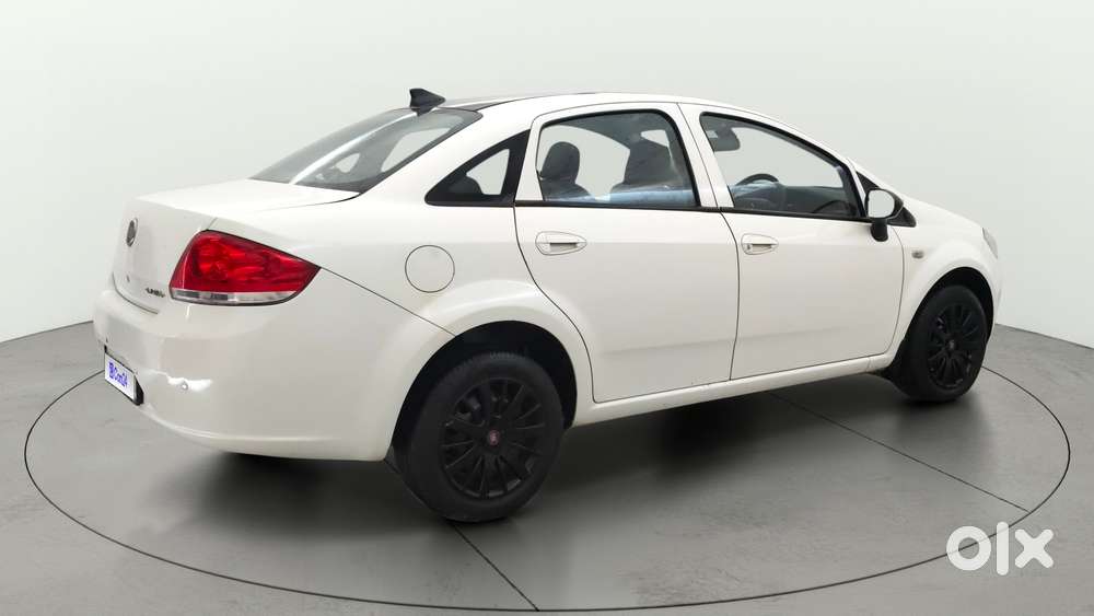 Fiat Linea Emotion 1.4 L T-jet Petrol, 2013, Petrol