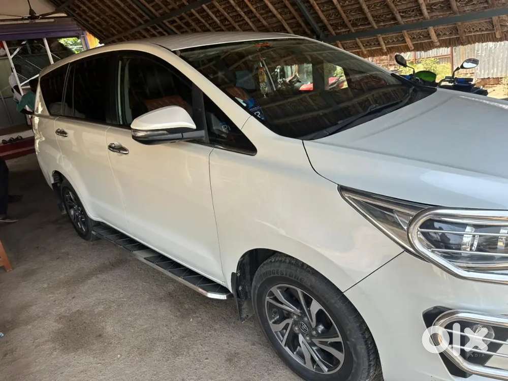 Toyota Innova Crysta