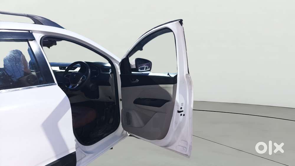 Renault Triber Rxz Easy-r Amt, 2020, Petrol
