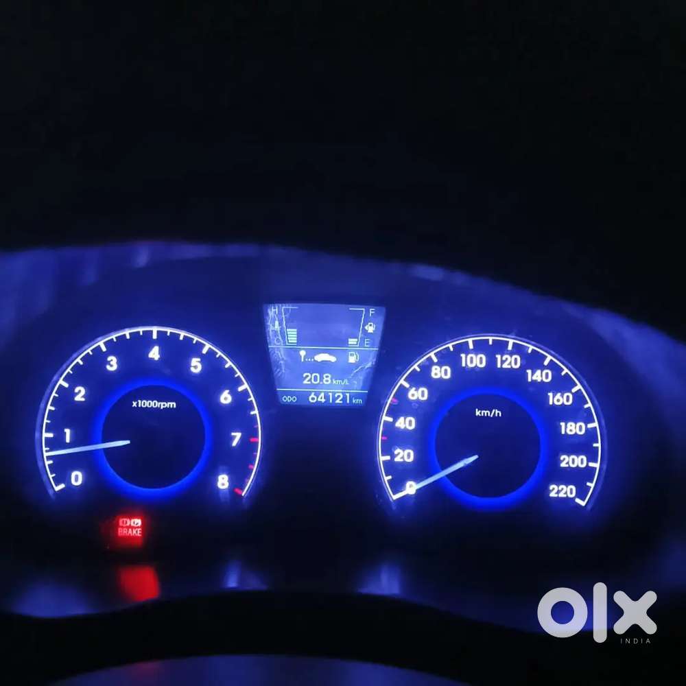 Hyundai Verna 2012 Petrol Manual