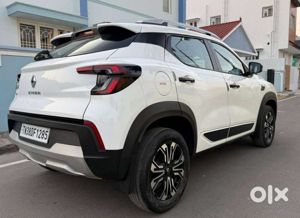 Renault Kiger, 2023, Petrol