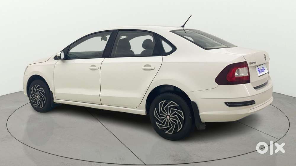 Skoda Rapid 1.0 Tsi Active, 2020, Petrol