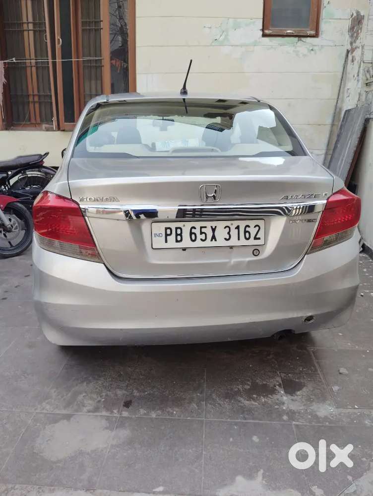 Honda Amaze 2014 Petrol Well Maintained