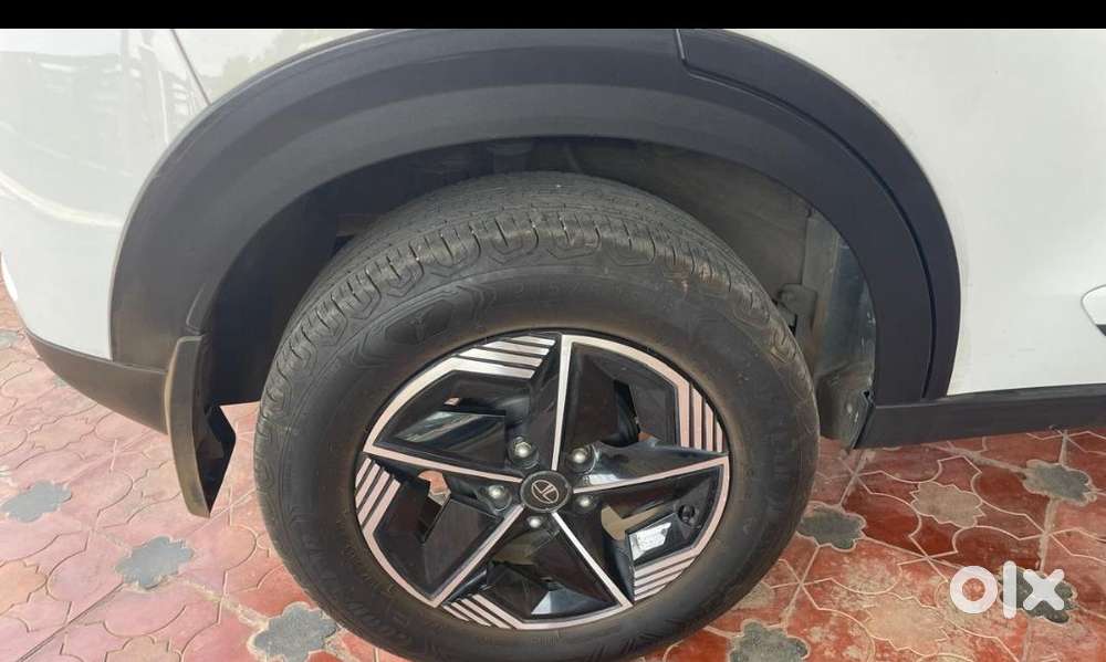 Tata Nexon, 2024, Diesel