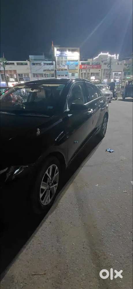 Hyundai Verna Petrol Mt 2025 Variant