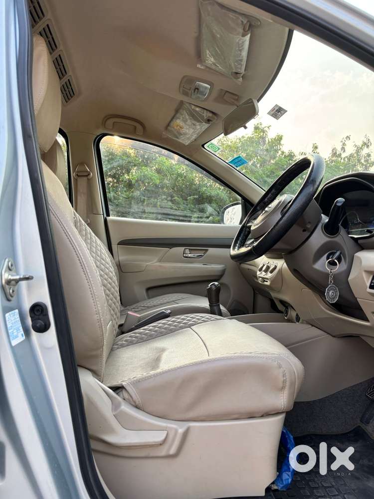 Maruti Suzuki Ertiga Vxi Shvs, 2022, Petrol