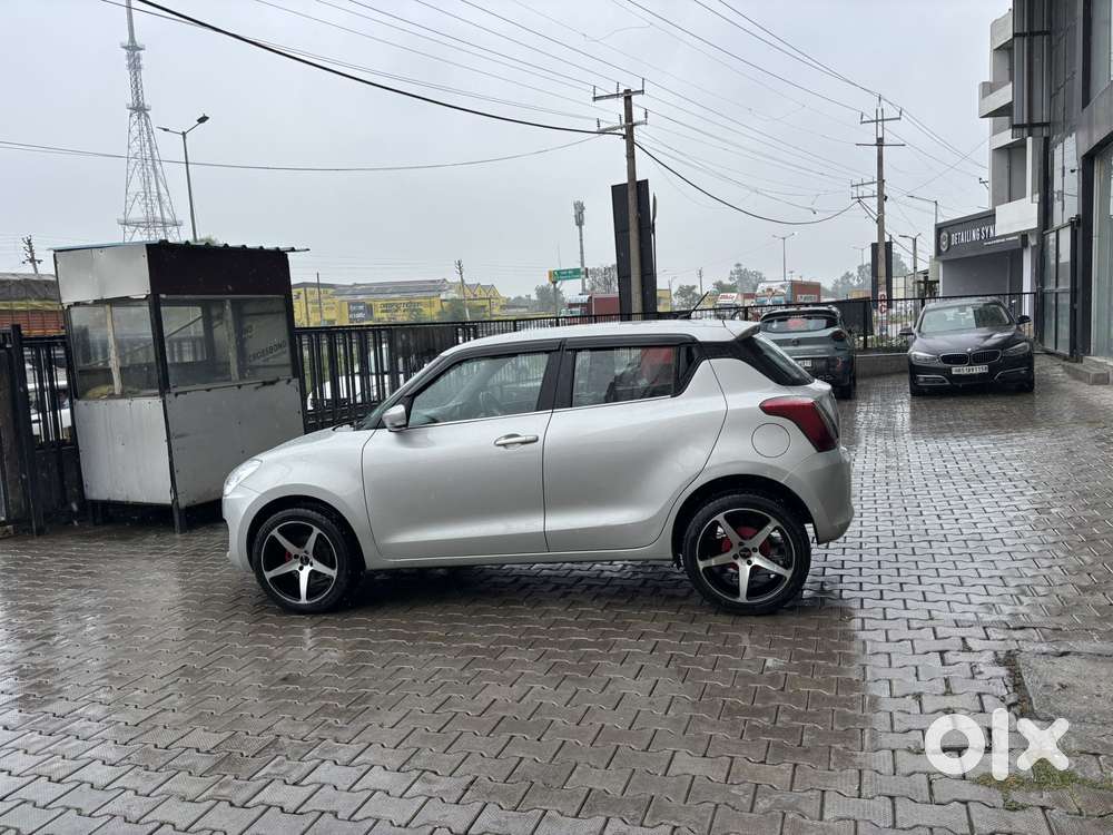Maruti Suzuki Swift Vxi Optional, 2023, Petrol