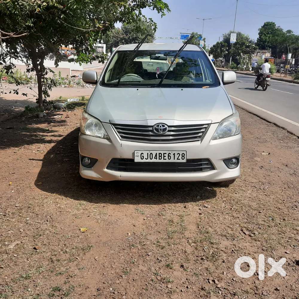 Toyota Innova 2013