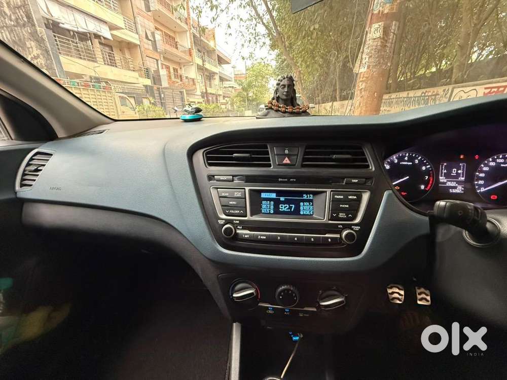 2016 Hyundai Petrol Manual 48000 Km