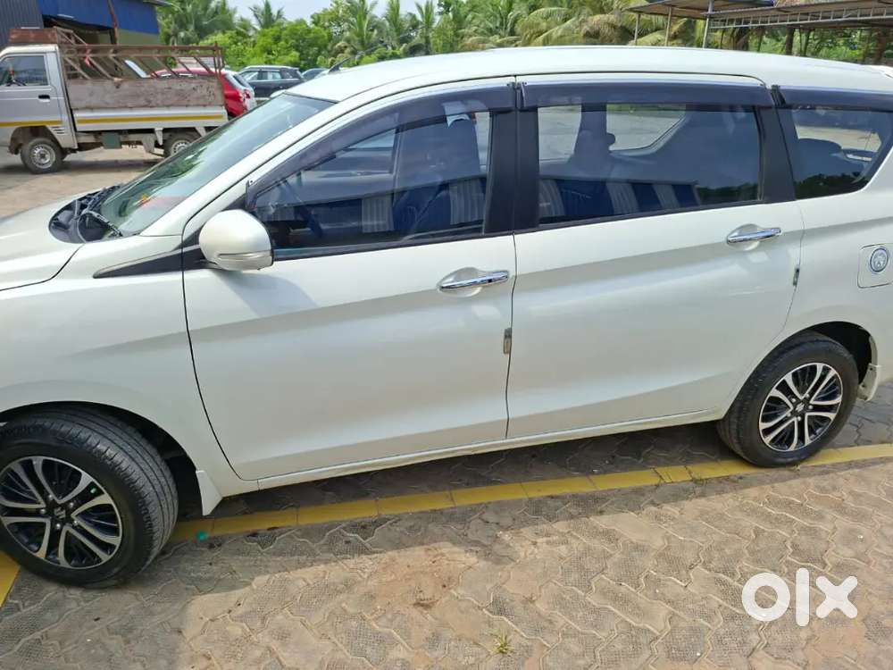 Maruti Suzuki Ertiga 2022 Zxi
