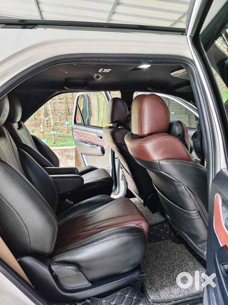 Toyota Fortuner Diesel 2011