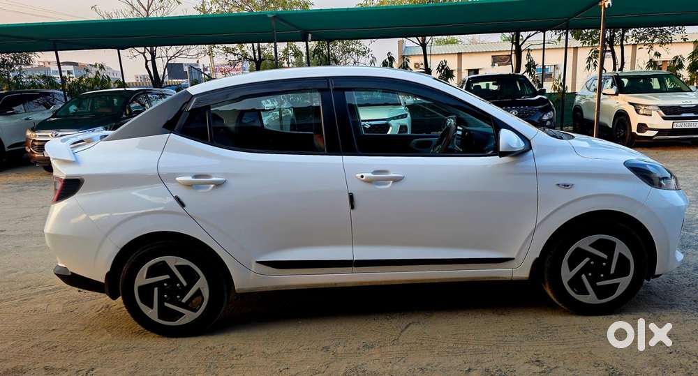 Hyundai Aura, 2023, Cng & Hybrids