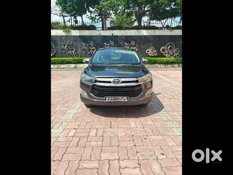 Toyota Innova Crysta Zx 2.4 Diesel 7 Seater, 2016, Diesel