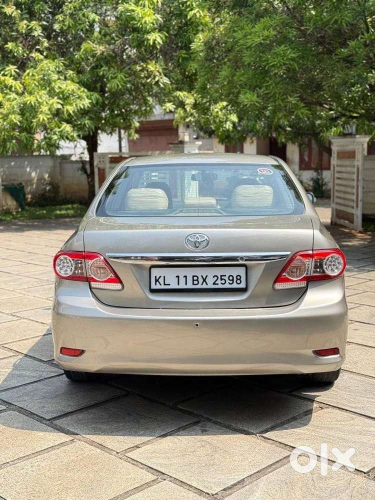 Toyota Corolla Altis 2010-2013 Diesel D4dg, 2012, Diesel