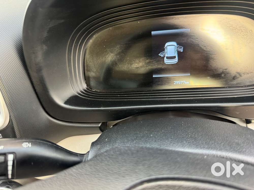 Hyundai Venue Petrol Sx Mt 2025