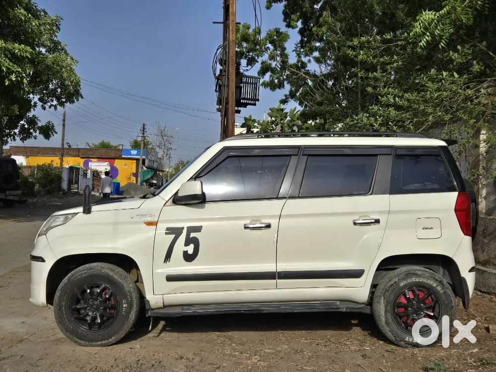 Mahindra Tuv 300 2016 Diesel Good Condition