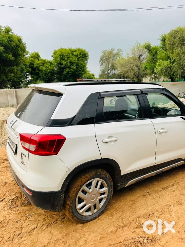 Maruti Suzuki Brezza Vdi 2016