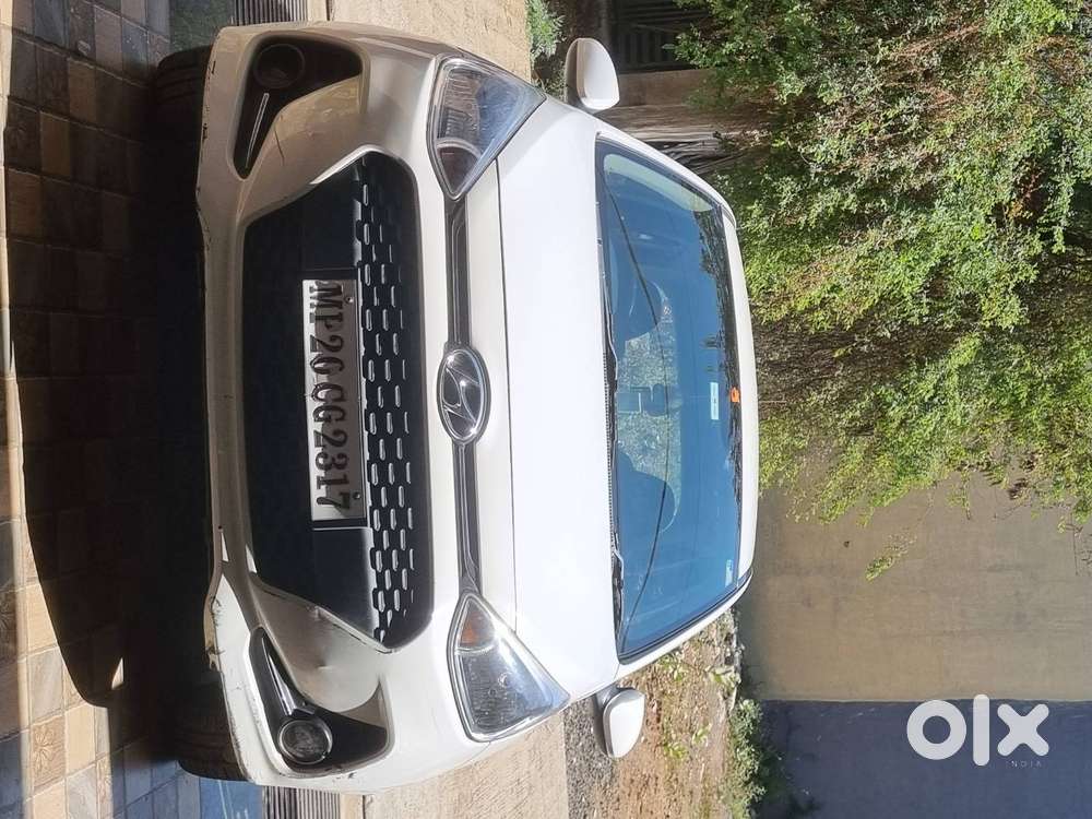 ग्रैंड I 10,मॉडल फरबरी 2017,मैन्युअल गियर, सिंगल हैंड Use, सभी पेपरहै