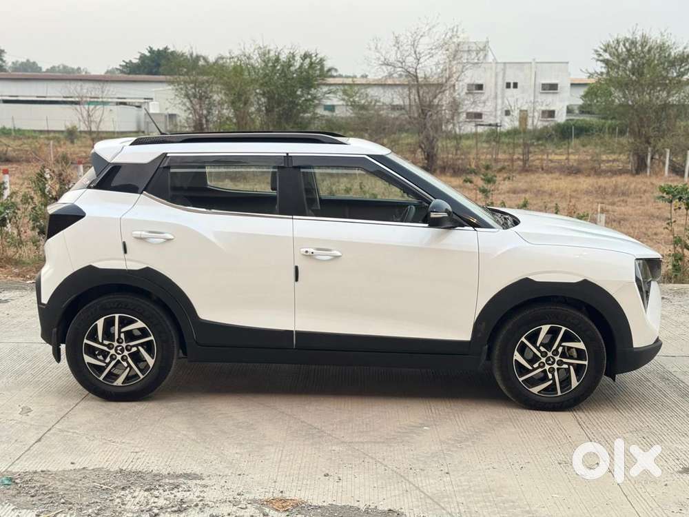 Mahindra Xuv 3xo Ax5 Ds Mt, 2025, Diesel