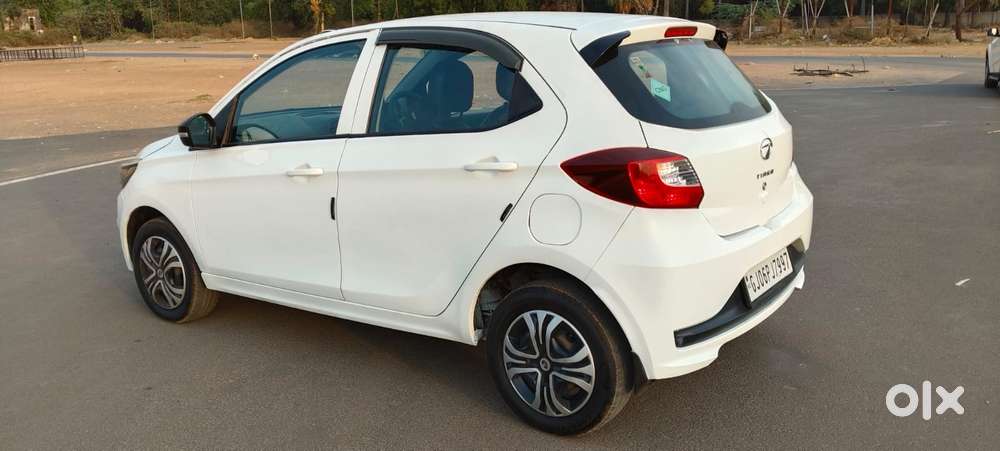 Tata Tiago 1.2 Revotron Xt Cng, 2022, Cng & Hybrids