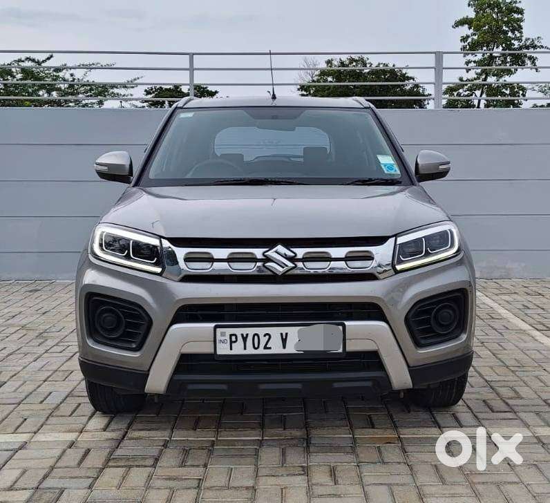 Maruti Suzuki Brezza 1.5 Zxi Smart Hybrid, 2022, Petrol